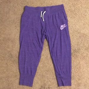 Nike gym Capri pants